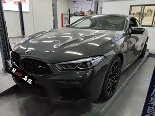 BMW BMW M8 2019