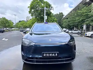 AITO Wenjie M9 2025