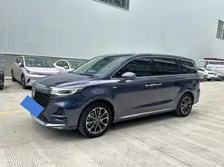 Roewe iMAX8 2022