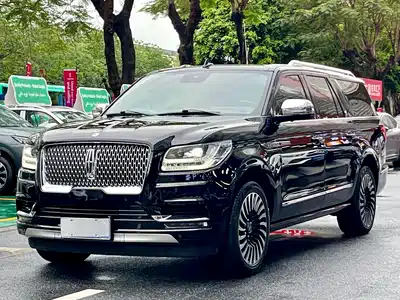 Lincoln Navigator 2021