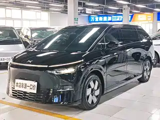 XPeng X9 2024