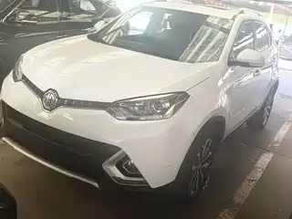 MG Roewe RX5 2016