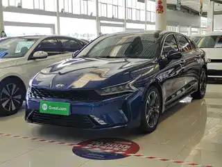 Kia K5 2021