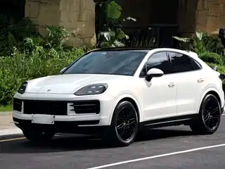 Porsche Cayenne 2025