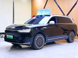 AITO Wenjie M9 2025