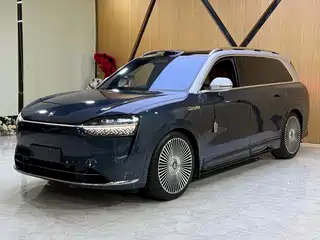 AITO Wenjie M9 2023
