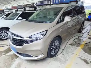 Buick GL8 2022