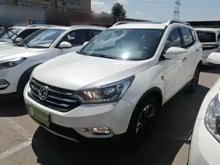 Dongfeng Aeolus Fengshen AX7 2016
