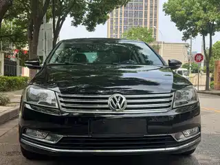 Volkswagen Magotan 2013