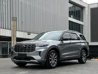 Ford Explorer 2023