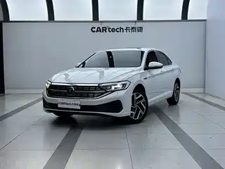 Volkswagen Sagitar 2022