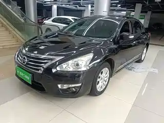 Nissan Teana 2015