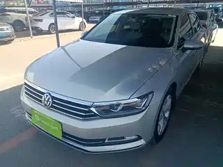 Volkswagen Magotan 2016