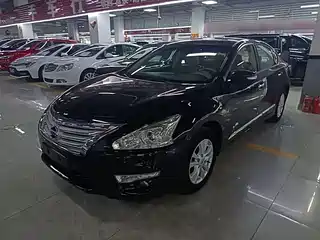 Nissan Teana 2015