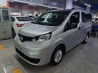 Nissan NV200 2014