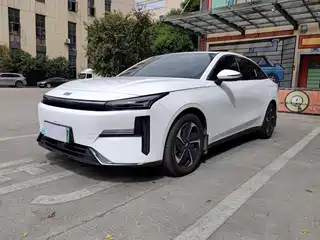 Geely Galaxy L6 2024