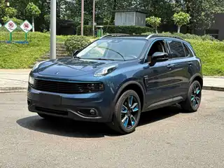 Lynk & Co 01 2018