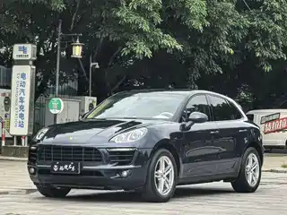 Porsche Macan 2015