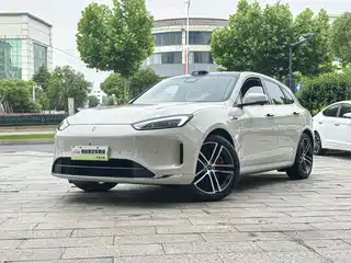 AITO Wenjie M5 2025