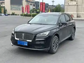 Lincoln Adventurer 2021