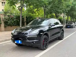 Porsche Cayenne 2014