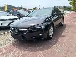 Buick Regal 2021