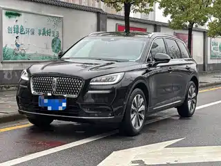 Lincoln Adventurer 2021