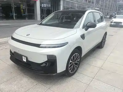 Leapmotor B10 2025