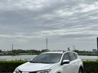 Toyota RAV4 Rongfang 2014