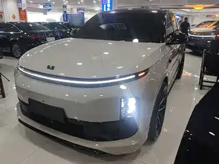 Li Auto L6 2024