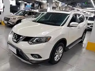 Nissan X-Trail 2015