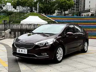 Kia K3 2016