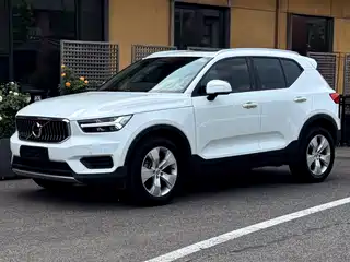 Volvo XC40 2019