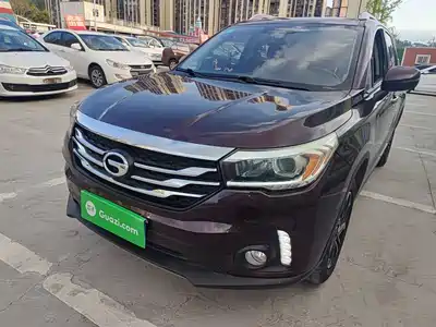 GAC Trumpchi GS4 2015