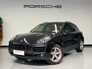 Porsche Macan 2015