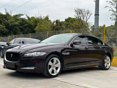 Jaguar XFL 2019