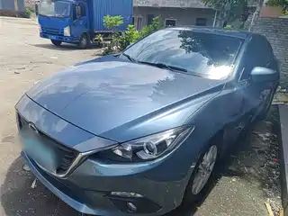 Mazda Mazda3 Axela 2015