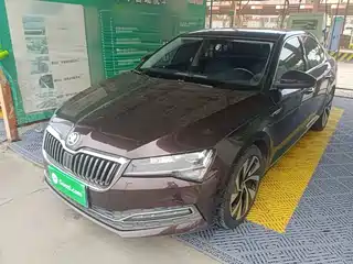 Škoda Superb 2019