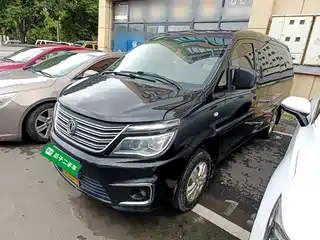 Dongfeng Fengxing Lingzhi 2017