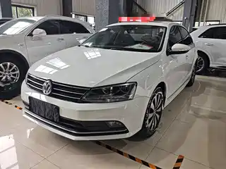 Volkswagen Sagitar 2016