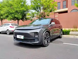 Li Auto L9 2025