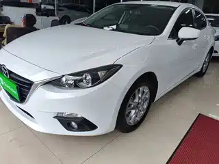 Mazda Mazda3 Axela 2015