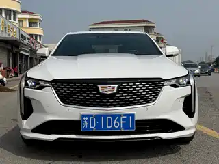 Cadillac CT4 2022