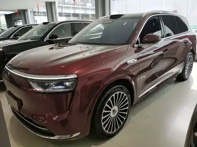 AITO Wenjie M8 2025
