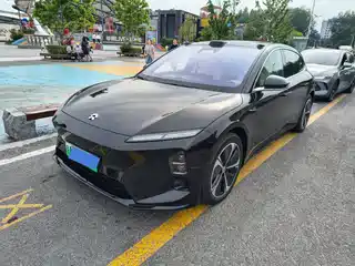 NIO NIO ET5T 2026
