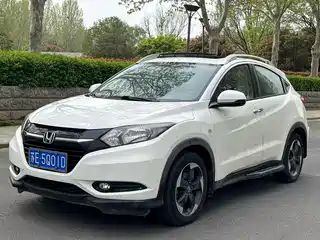 Honda Vezel 2016