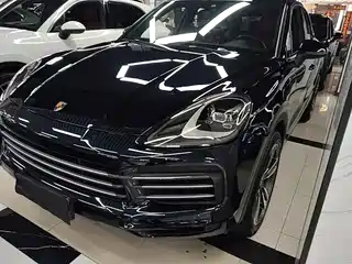 Porsche Cayenne 2021