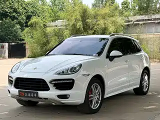 Porsche Cayenne 2014