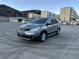 Nissan Livina 2014