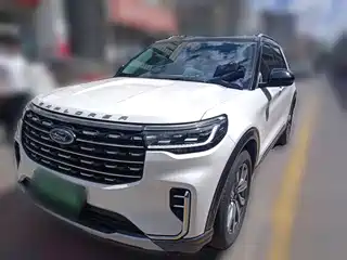 Ford Explorer 2022